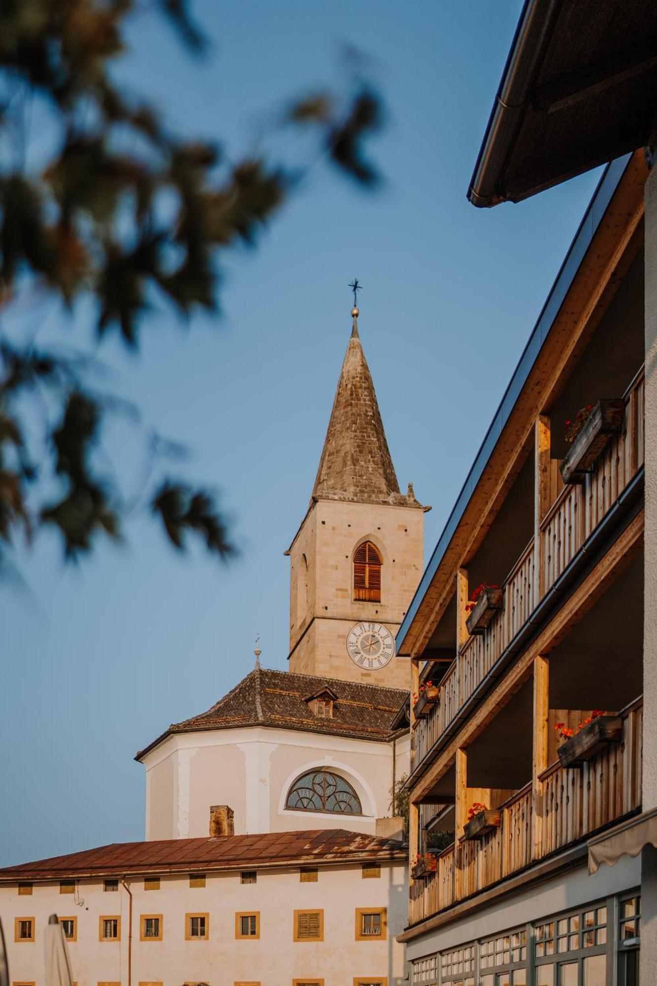 Hotel & Gasthof Zum Hirschen San Genesio Atesino Exterior photo